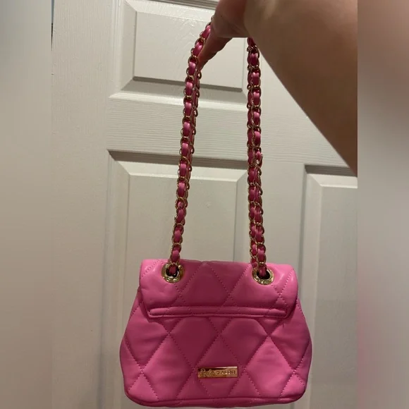 Barbie x ALDO crossbody bag - Picture 3 of 11